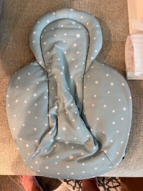 4Moms Mamaroo Infant Insert, Mint with white polka dots